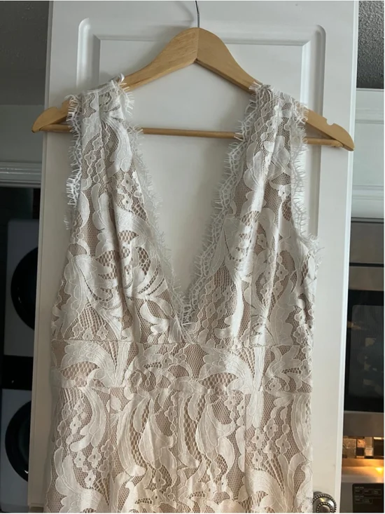 NWT Lulu’s Enamored With You White Lace Wide-Leg Jumpsuit - Picture 6 of 12